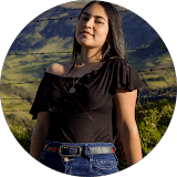 Foto de Tatiana Figueroa en su reseña de Google